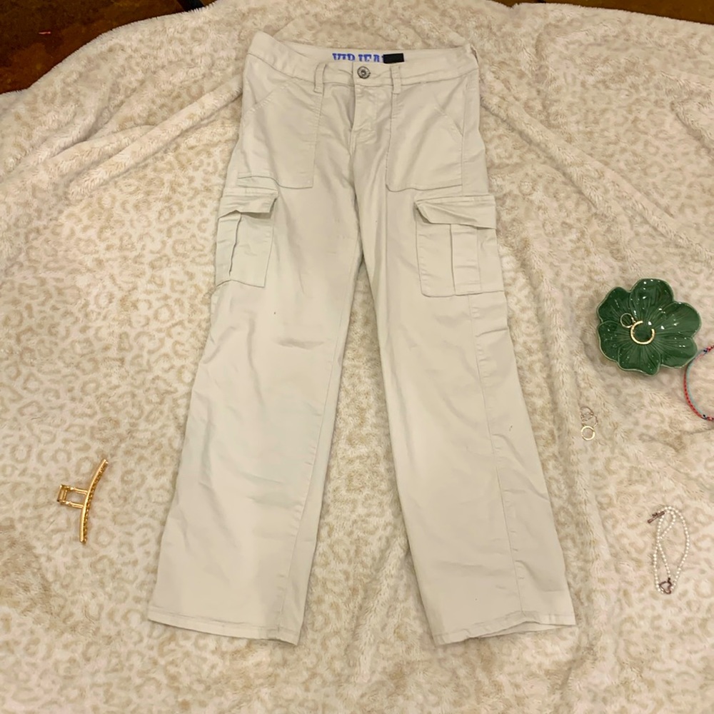 Cargo pants stretchy!